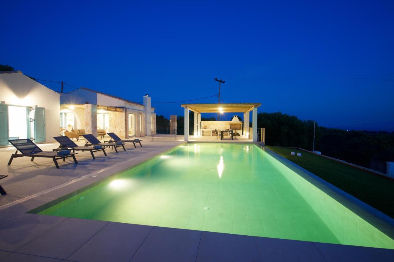 Exclusive Sea View Villa Madelaine 斯巴达 外观 照片