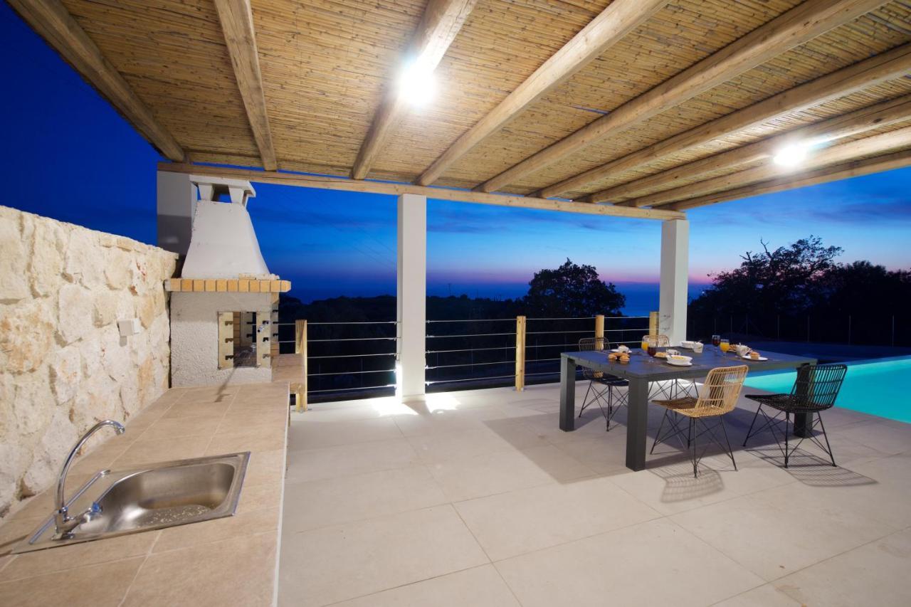 Exclusive Sea View Villa Madelaine 斯巴达 外观 照片