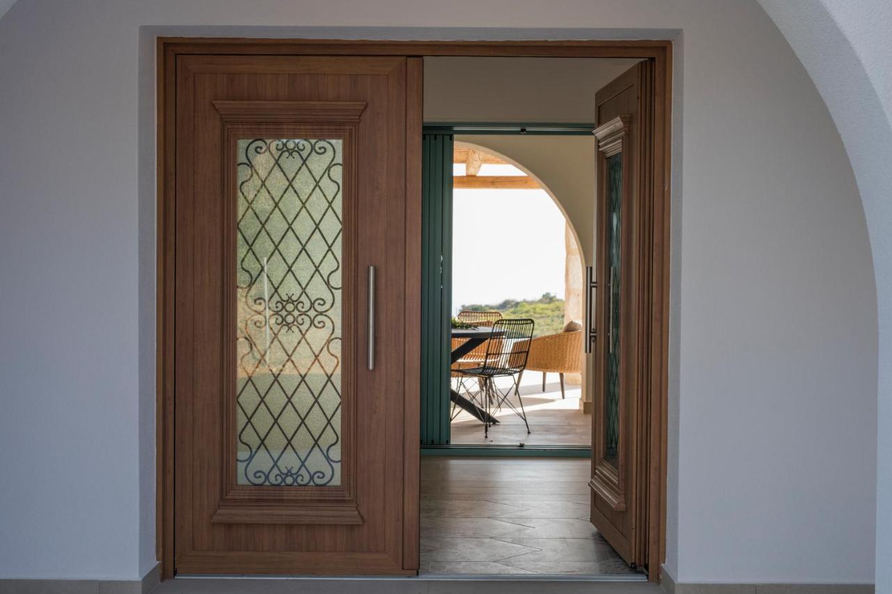 Exclusive Sea View Villa Madelaine 斯巴达 外观 照片