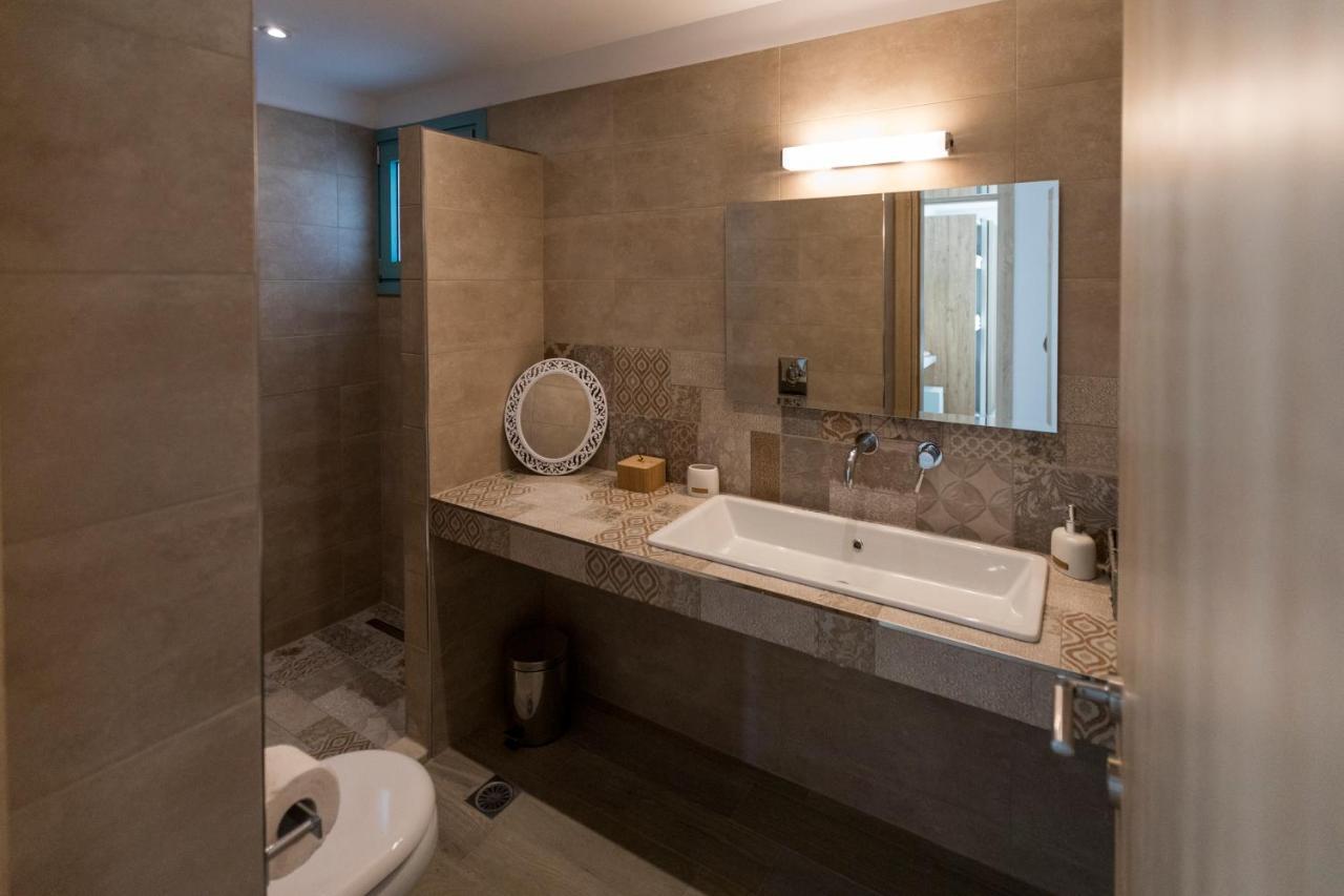 Exclusive Sea View Villa Madelaine 斯巴达 外观 照片