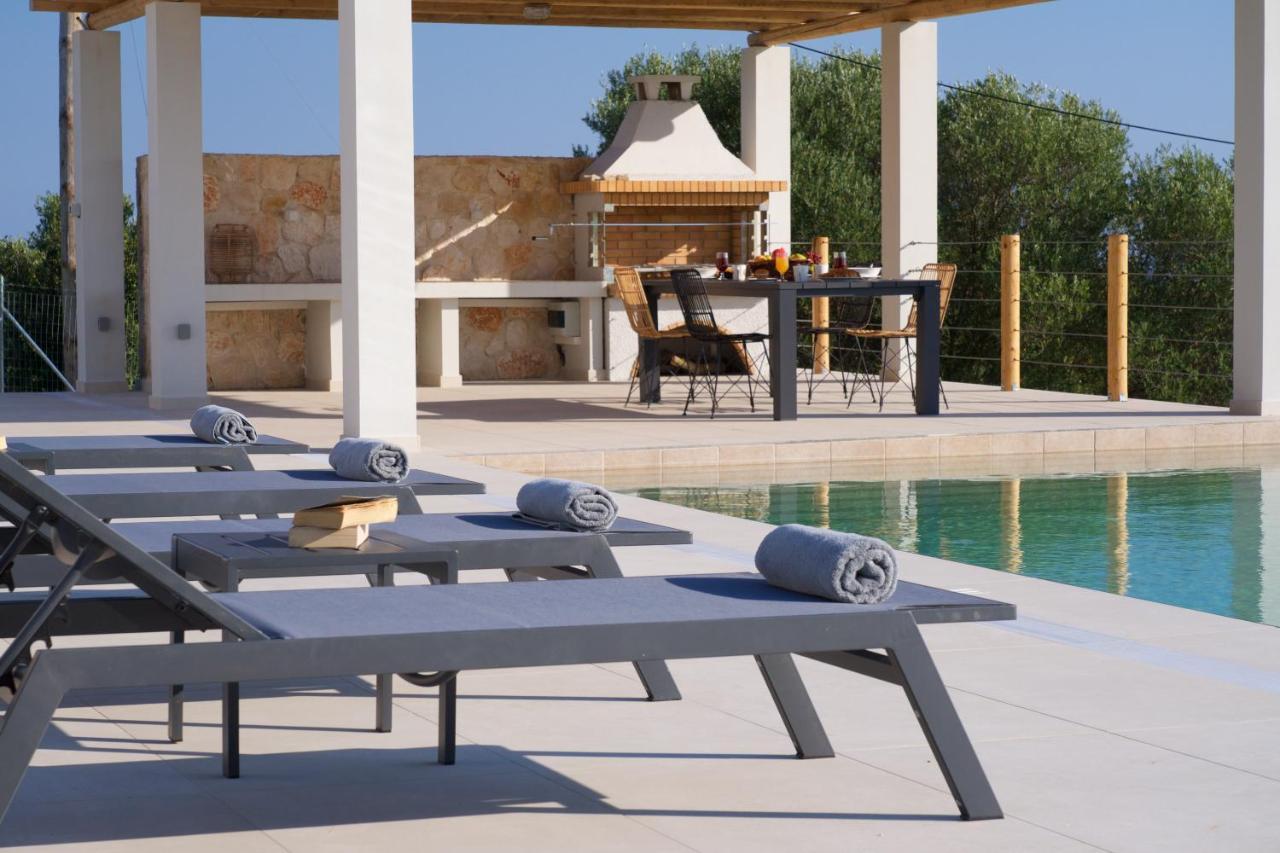 Exclusive Sea View Villa Madelaine 斯巴达 外观 照片